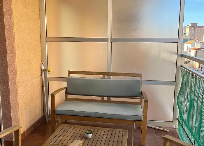 Apartamento A Tan Solo 100M De La Playa Solo Familias
