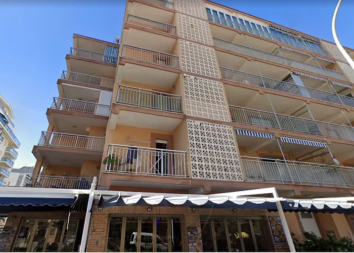 Apartamento A Tan Solo 100M De La Playa Solo Familias